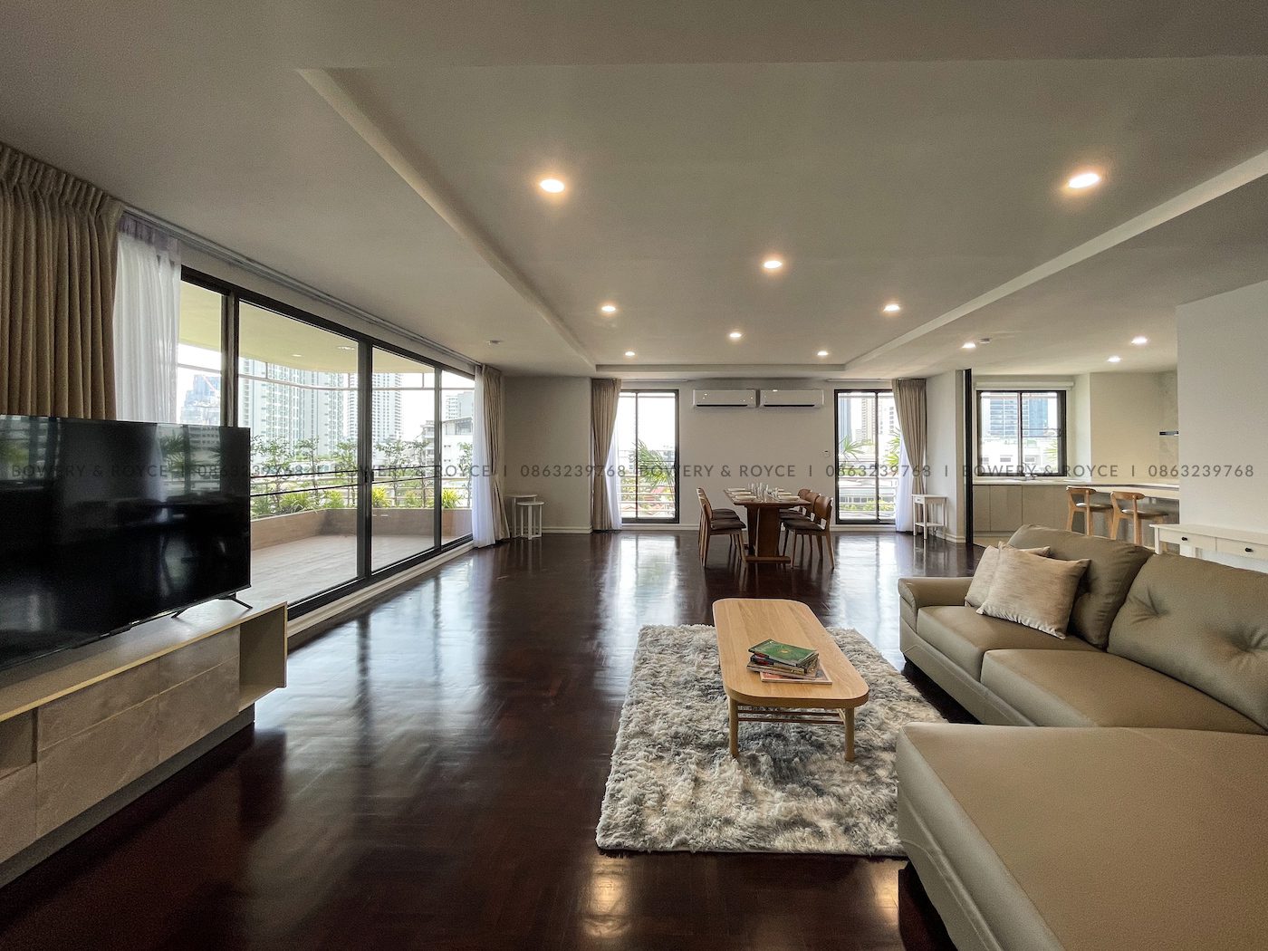 Immaculate Three Bedroom Plus Maid Apartment for Rent in Thong Lor