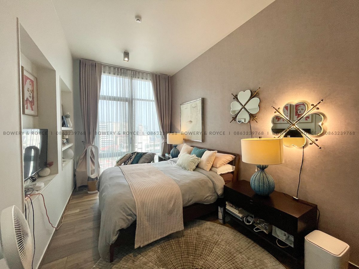 Chic & Stylish Two Bedroom Condo for Sale at the Loft Asoke