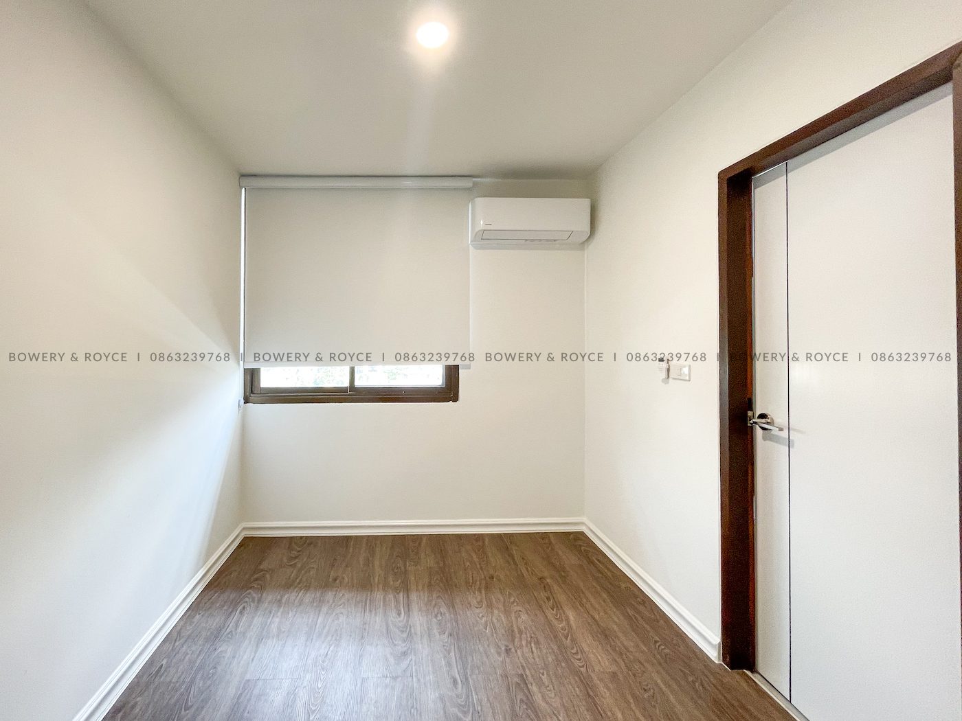 Immaculate Three Bedroom Plus Maid Apartment for Rent in Thong Lor