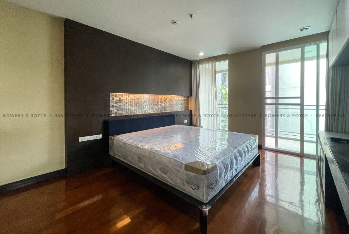 Pet Friendly Three Bedroom Apartment for Rent in Thong Lor