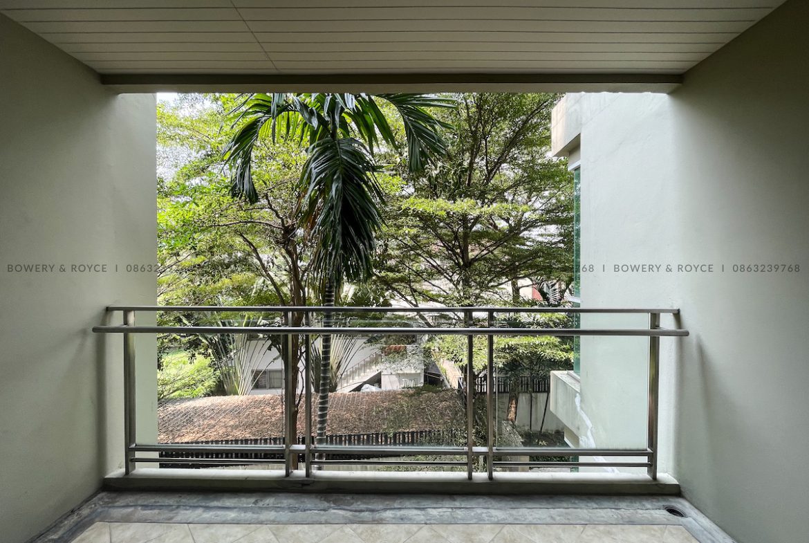 Pet Friendly Three Bedroom Apartment for Rent in Thong Lor
