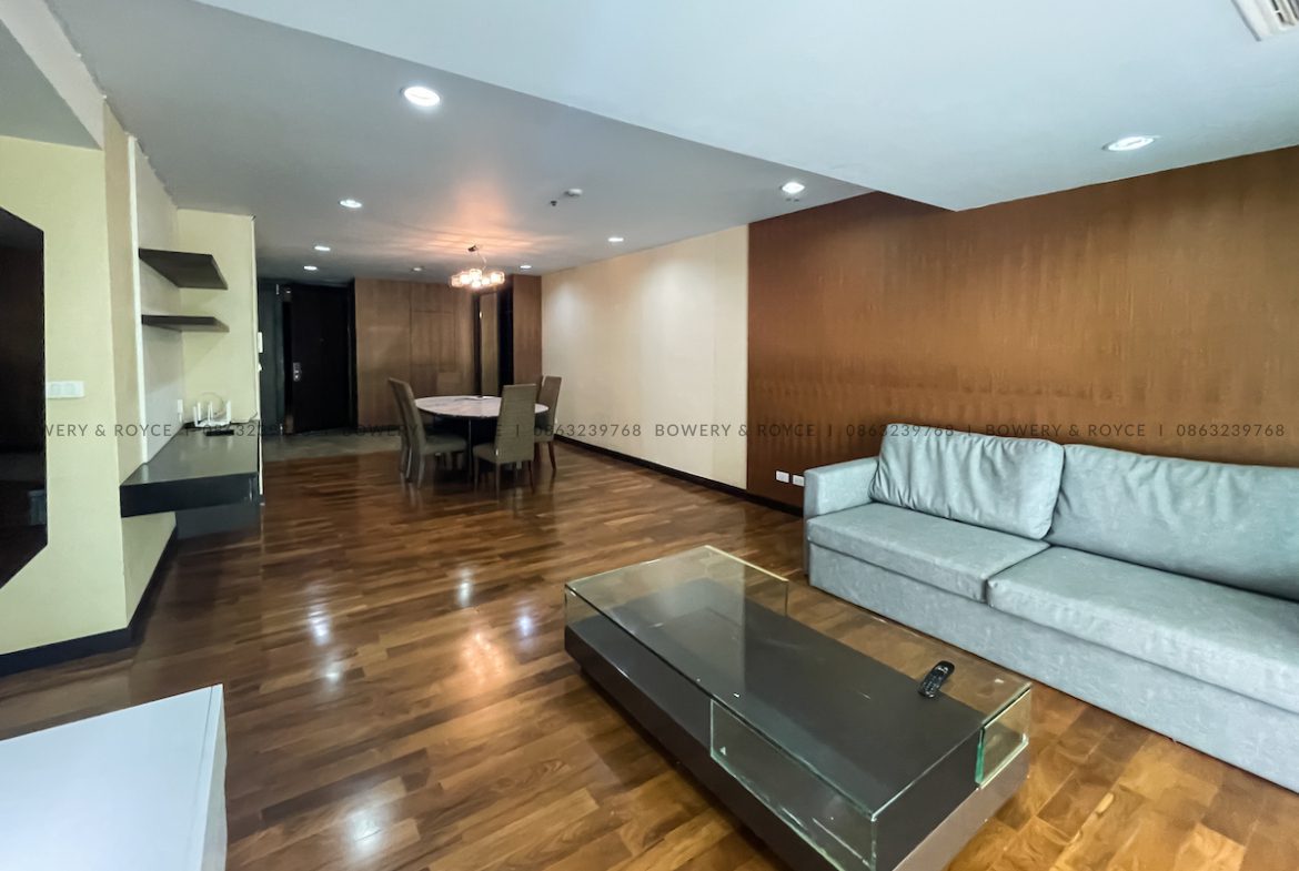Pet Friendly Three Bedroom Apartment for Rent in Thong Lor