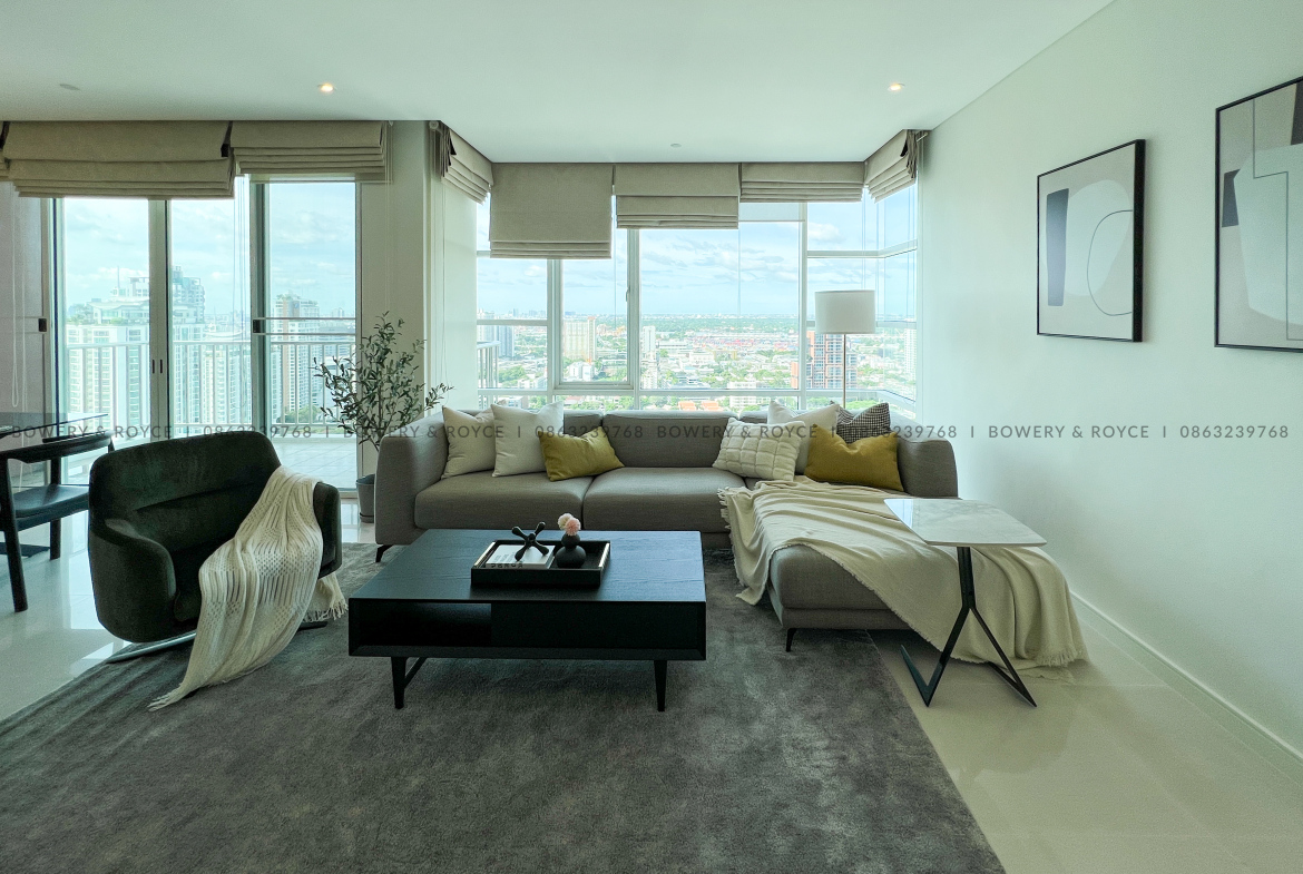 Large Three Bedroom Plus Maid Condo for Rent in Ekkamai