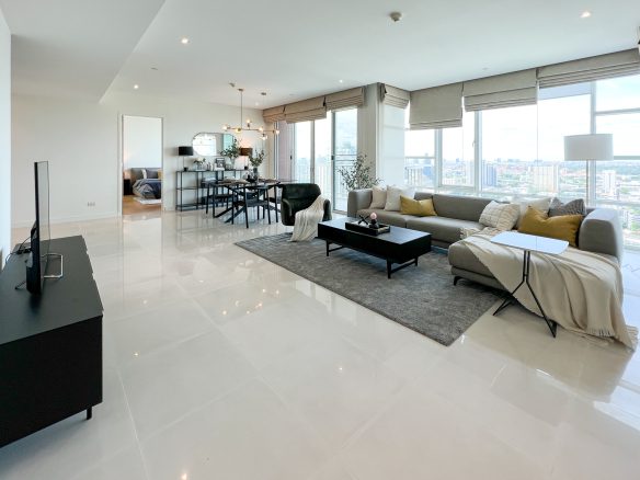 Large Three Bedroom Plus Maid Condo for Rent in Ekkamai