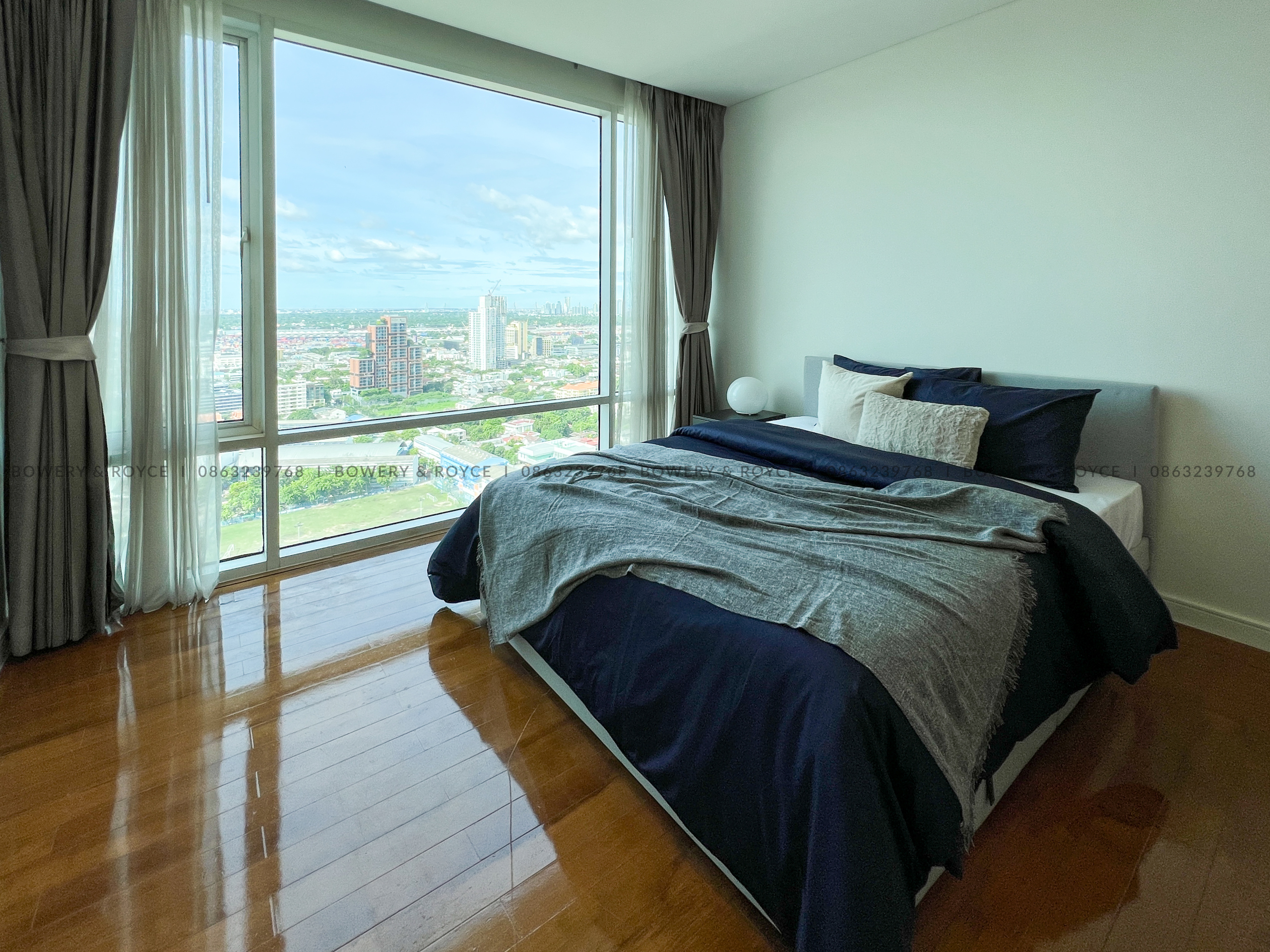 Large Three Bedroom Plus Maid Condo for Rent in Ekkamai