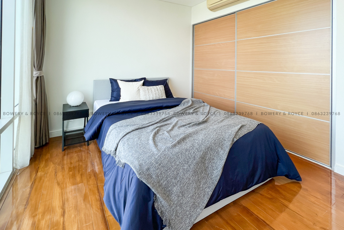 Large Three Bedroom Plus Maid Condo for Rent in Ekkamai