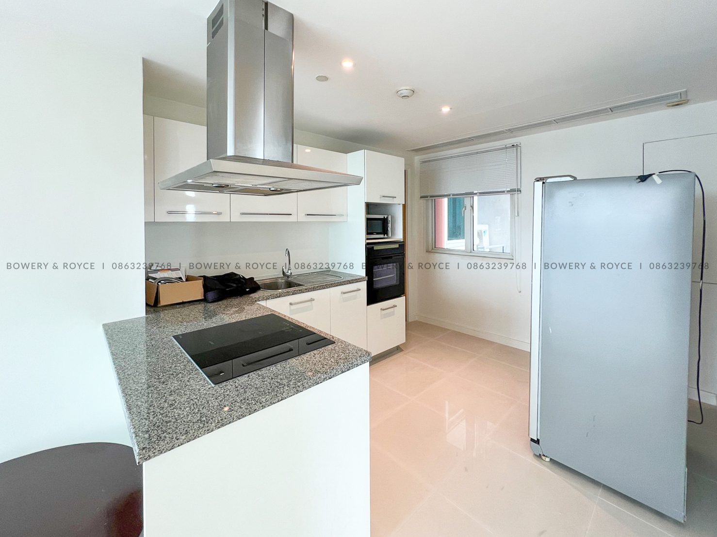 Large Three Bedroom Plus Maid Condo for Rent in Ekkamai