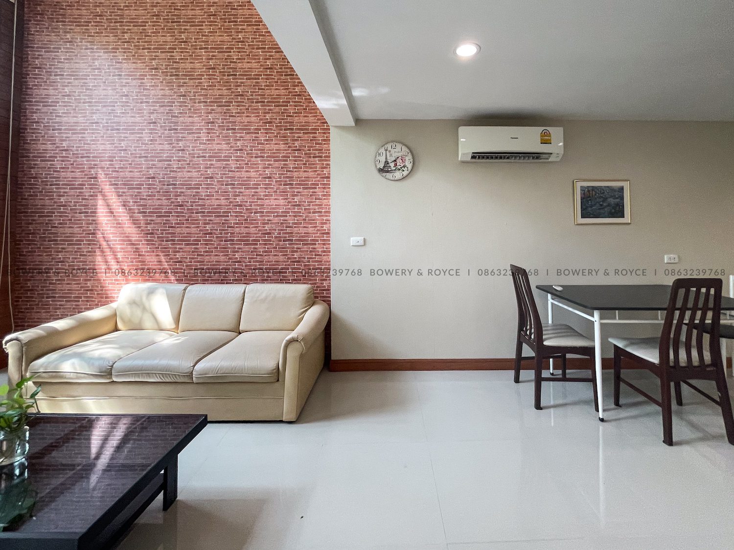 Thai Style Two Bedroom Townhouse for Rent in Thong Lor