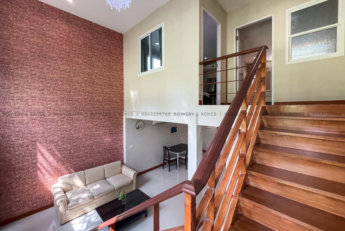 Thai Style Two Bedroom Townhouse for Rent in Thong Lor