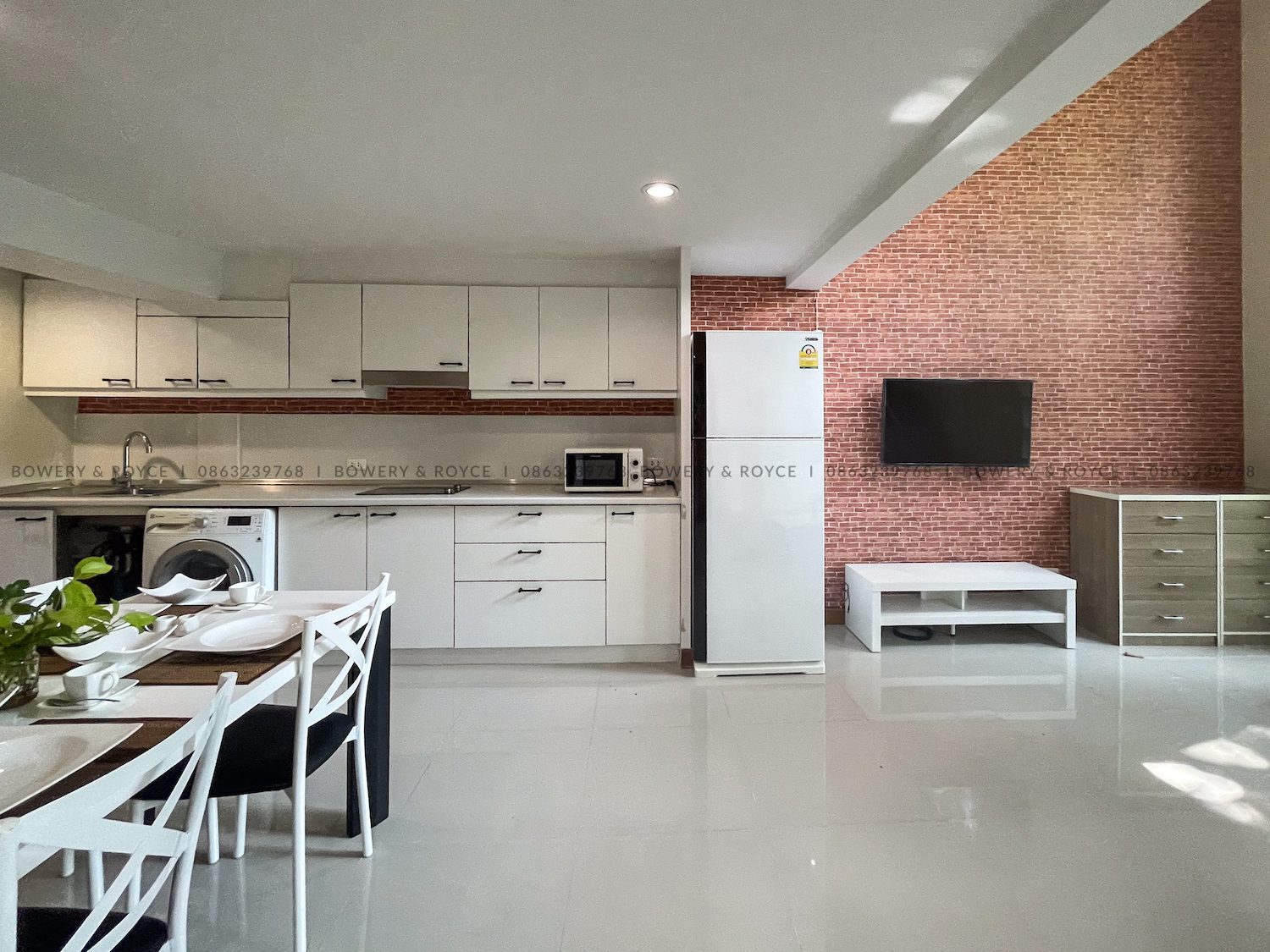 Thai Style Three Bedroom Duplex for Rent in Thong Lor