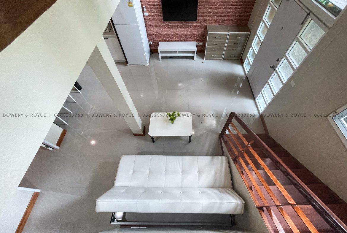 Thai Style Three Bedroom Duplex for Rent in Thong Lor