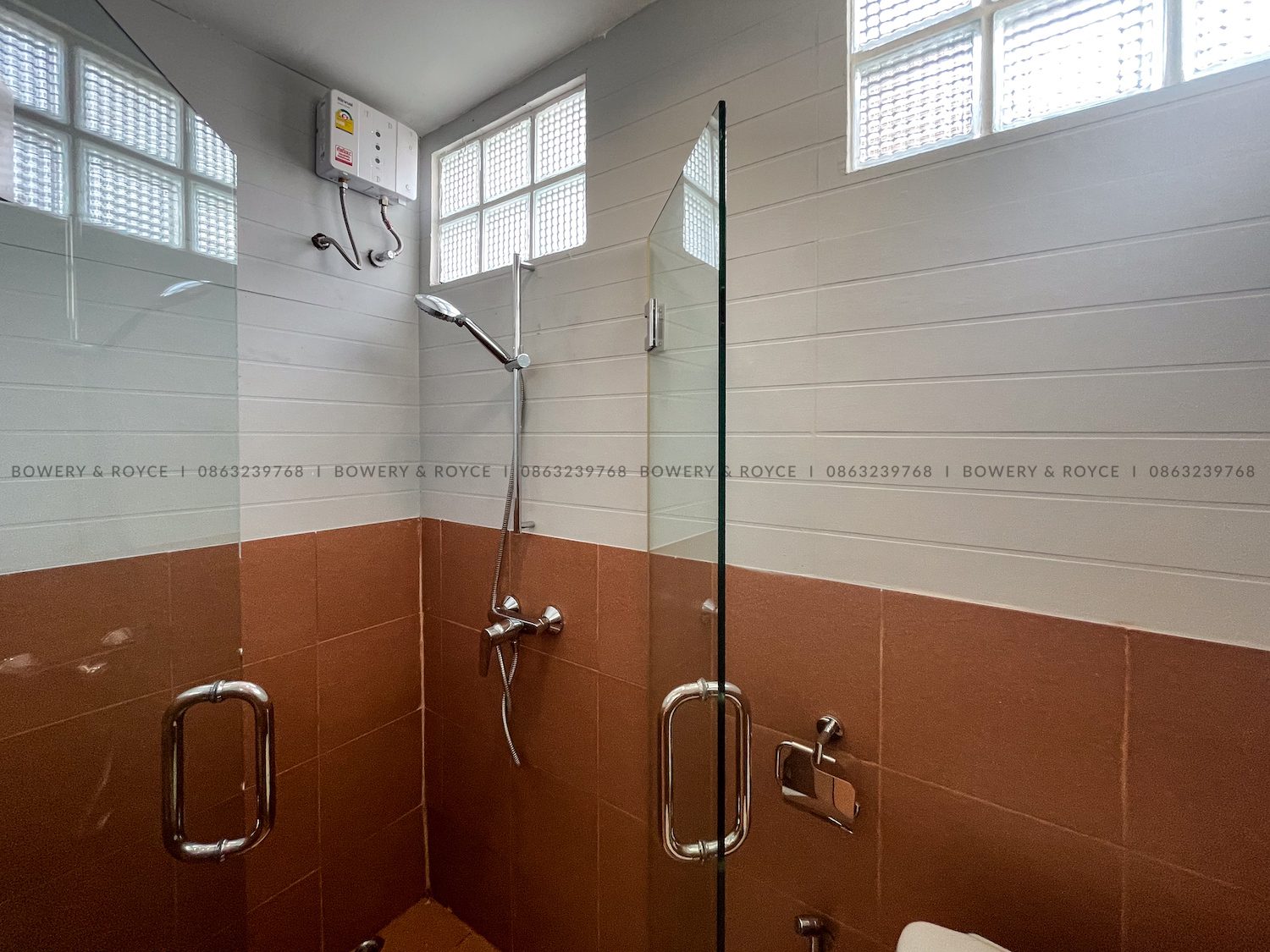 Thai Style Two Bedroom Townhouse for Rent in Thong Lor