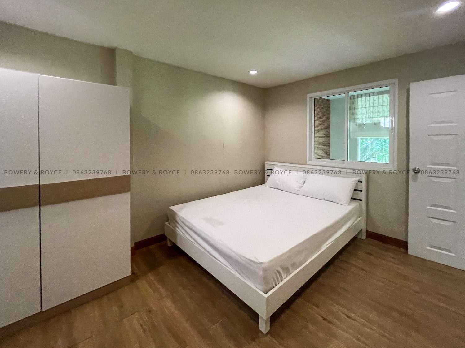 Thai Style Three Bedroom Duplex for Rent in Thong Lor