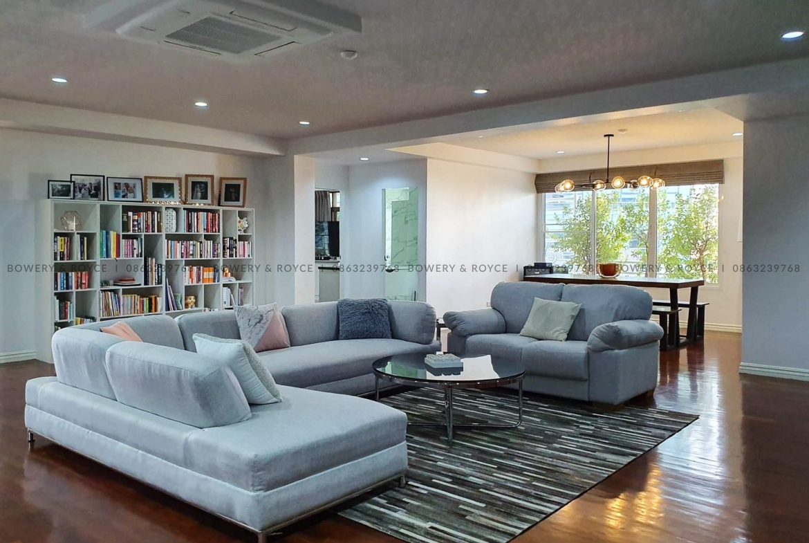 Spacious Four Bedroom Pet Friendly Apartment for Rent in Thong Lor