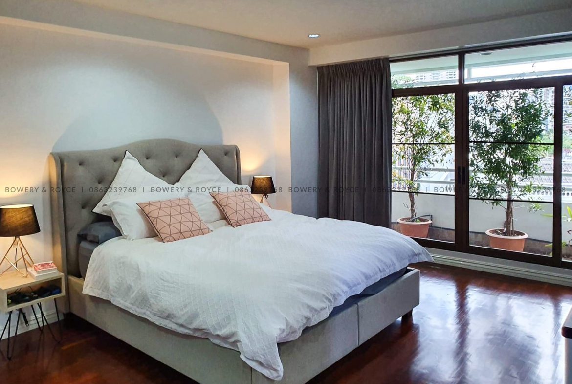 Spacious Four Bedroom Pet Friendly Apartment for Rent in Thong Lor
