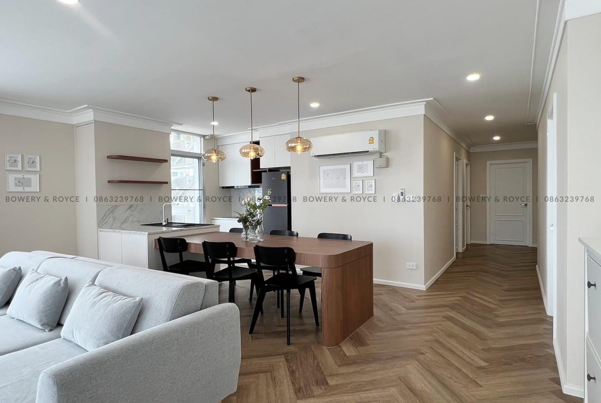 Beautifully Renovated Three Bedroom Condo for Rent in Thong Lor