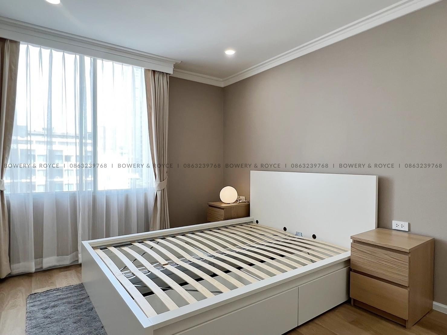 Beautifully Renovated Three Bedroom Condo for Rent in Thong Lor