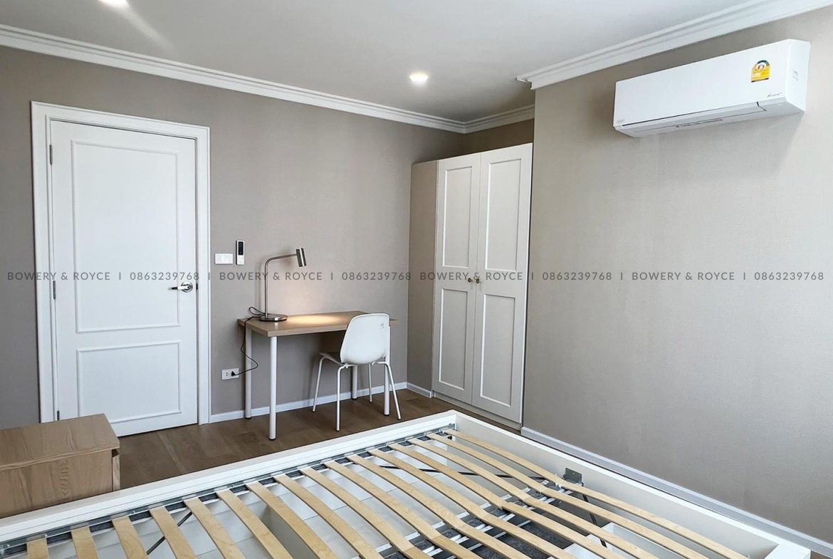 Beautifully Renovated Three Bedroom Condo for Rent in Thong Lor