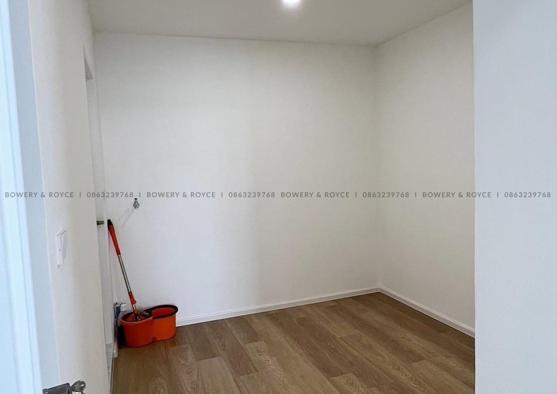 Beautifully Renovated Three Bedroom Condo for Rent in Thong Lor