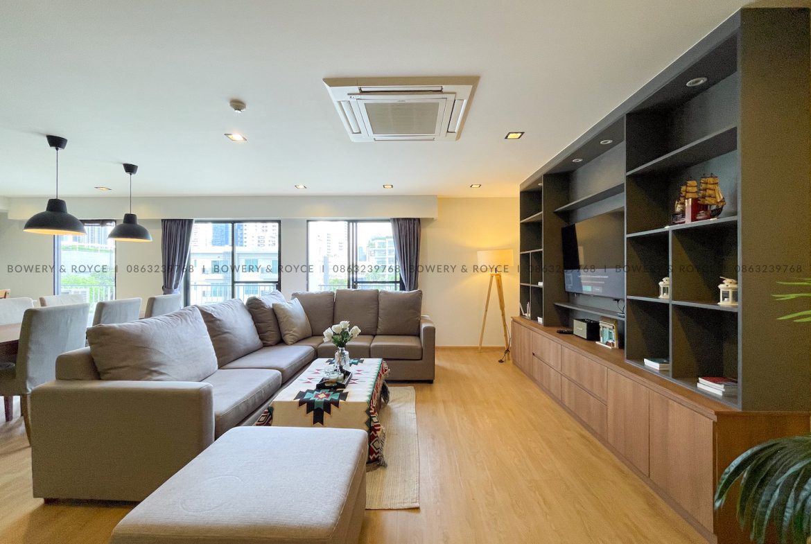 Professional Design Three Bedroom Pet Friendly Apartment for Rent in Thong Lor