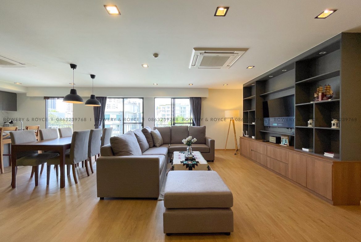 Professional Design Three Bedroom Pet Friendly Apartment for Rent in Thong Lor