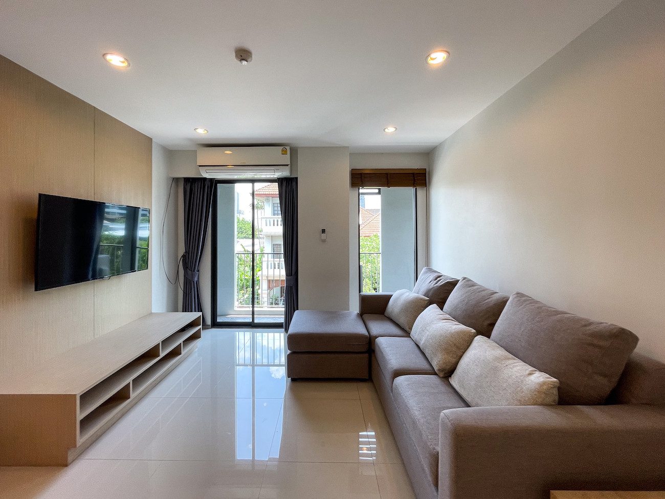 Residential Two Bedroom Condo for Rent in Thong Lor