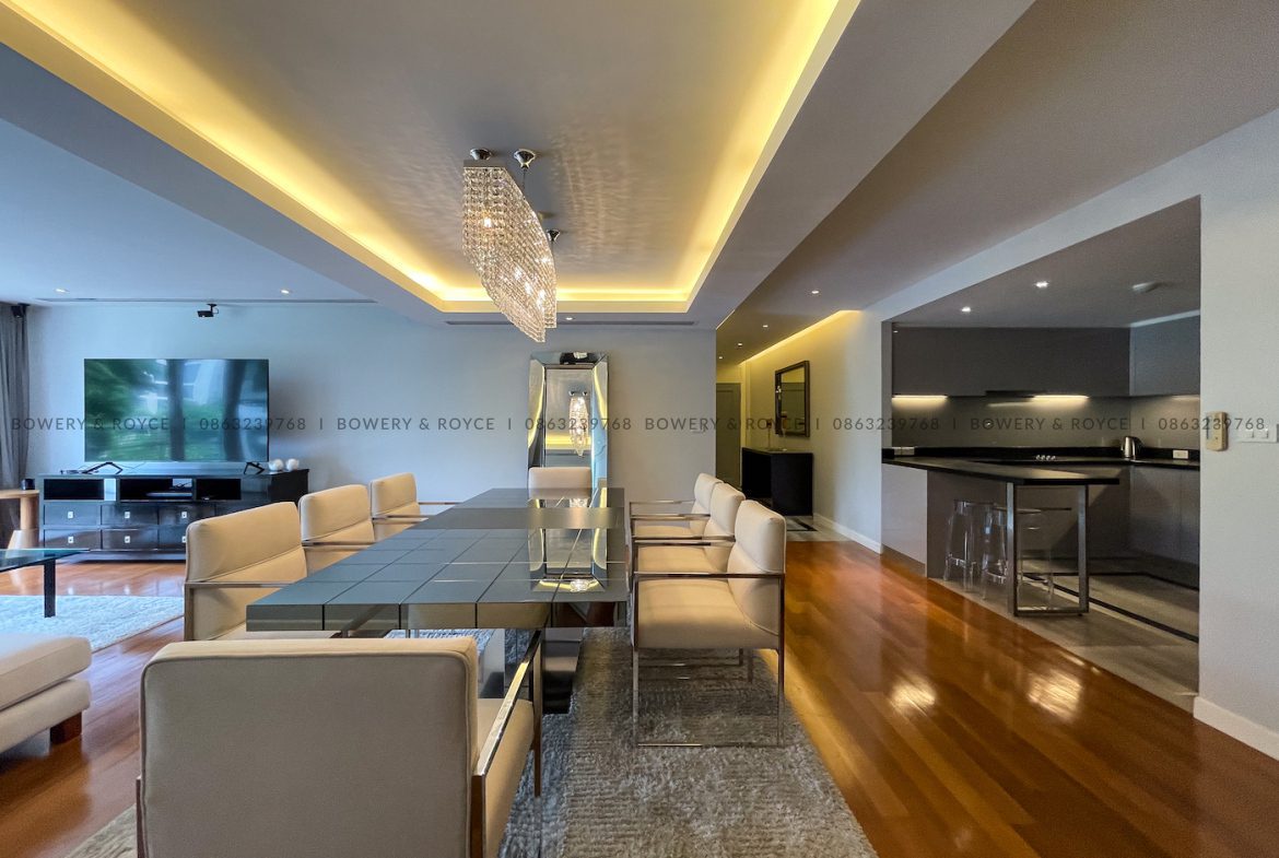 Spacious and Modern Three Bedroom Condo for Rent in Thong Lor