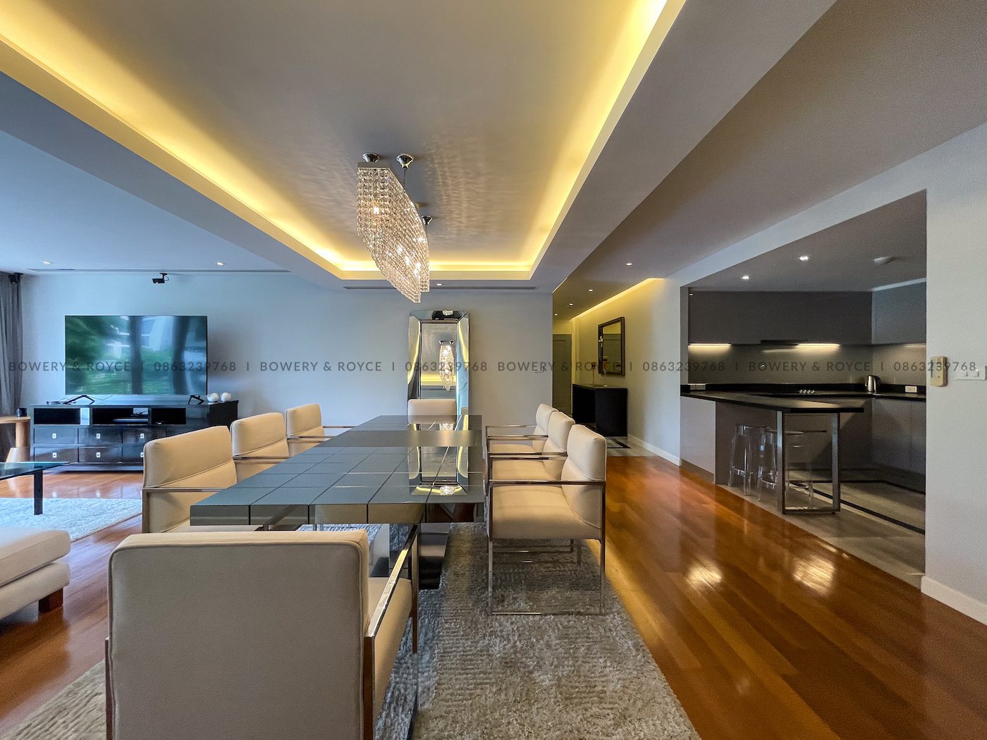Spacious and Modern Three Bedroom Condo for Rent in Thong Lor