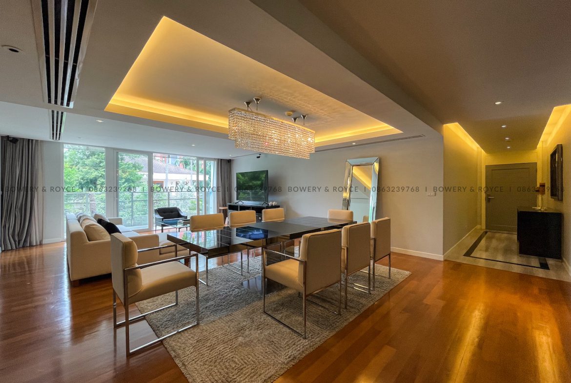 Spacious and Modern Three Bedroom Condo for Rent in Thong Lor