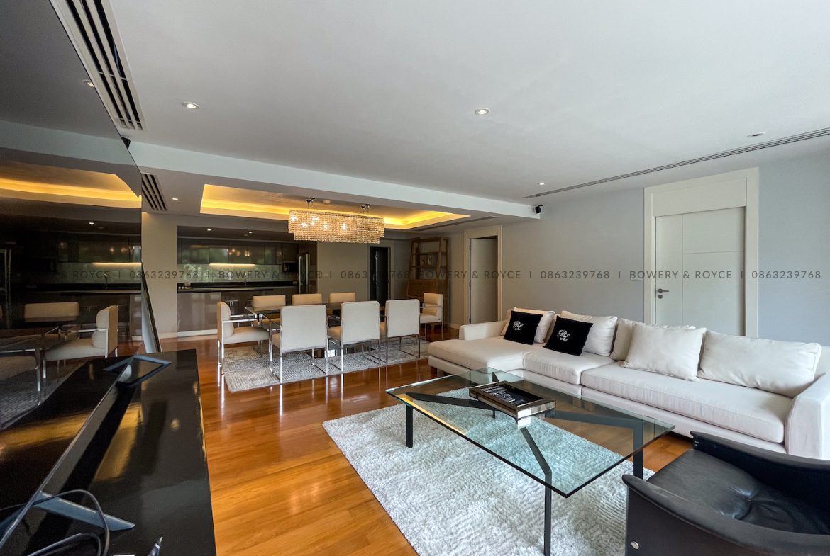 Spacious and Modern Three Bedroom Condo for Rent in Thong Lor