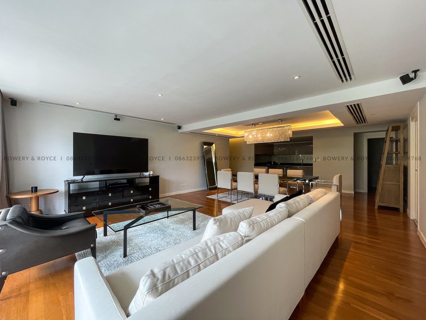Spacious and Modern Three Bedroom Condo for Rent in Thong Lor