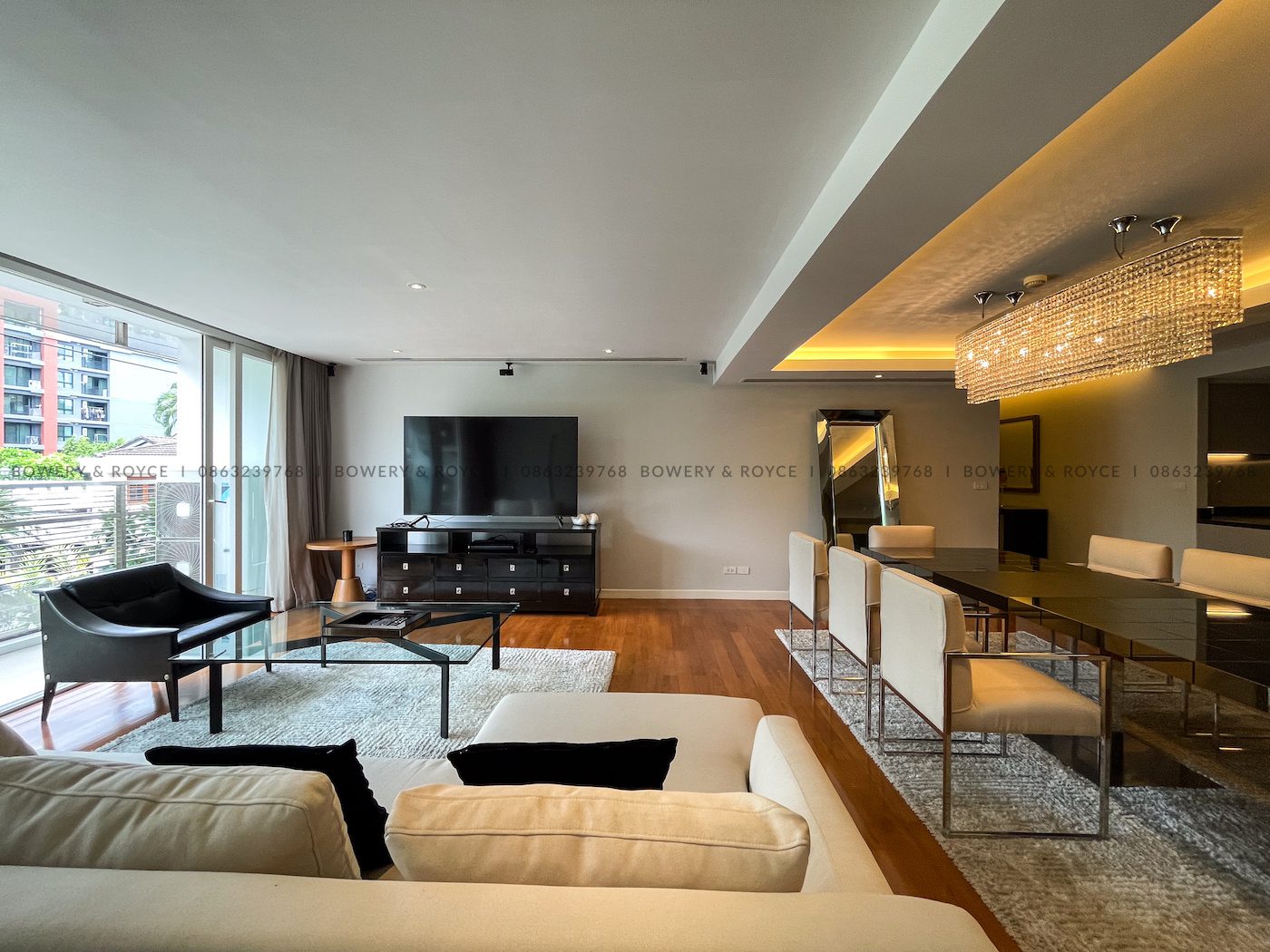Spacious and Modern Three Bedroom Condo for Rent in Thong Lor