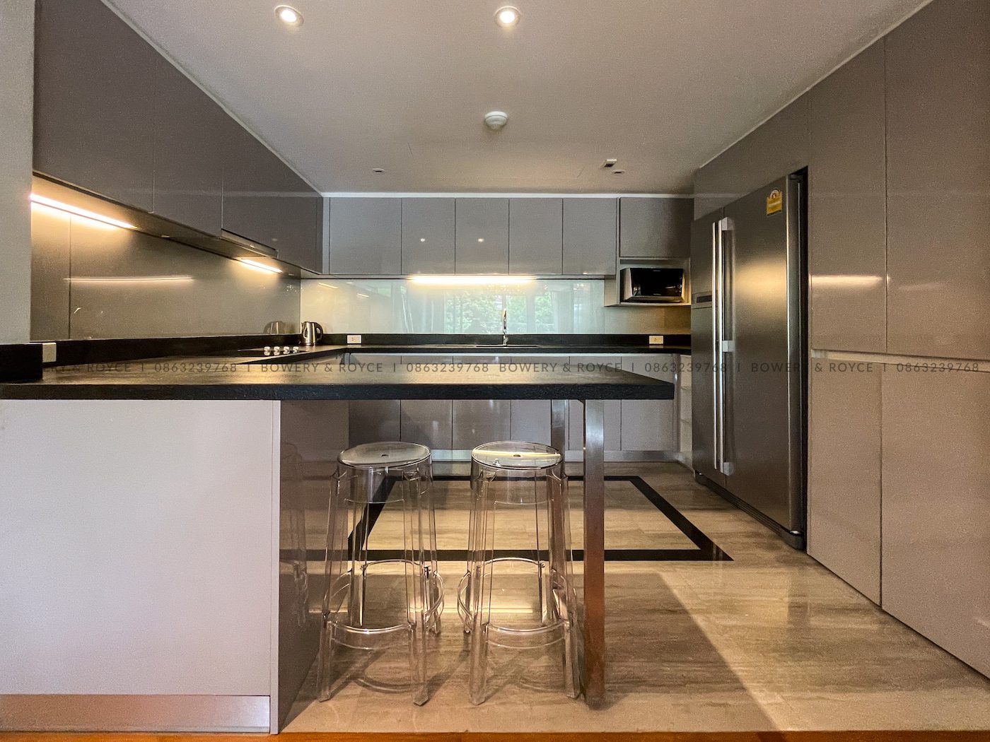 Spacious and Modern Three Bedroom Condo for Rent in Thong Lor