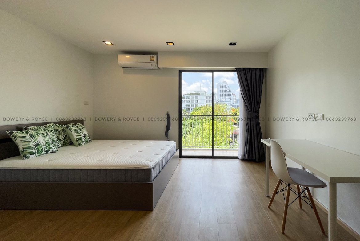 Professional Design Three Bedroom Pet Friendly Apartment for Rent in Thong Lor