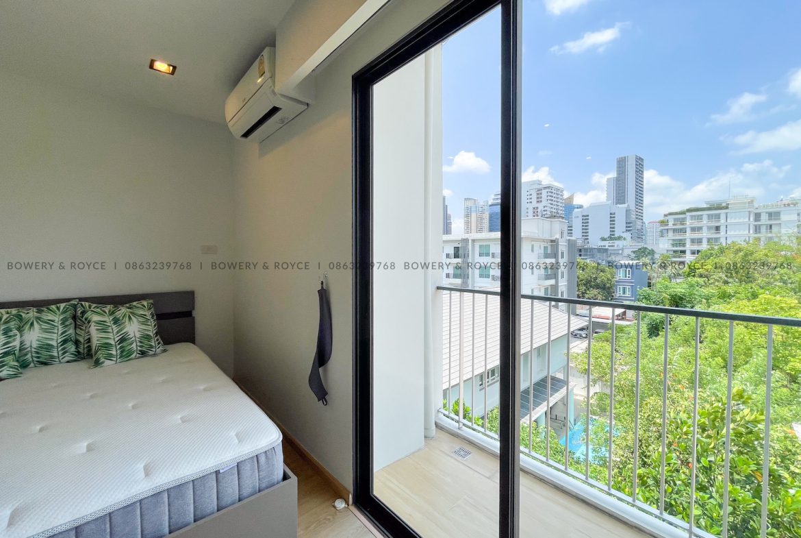 Professional Design Three Bedroom Pet Friendly Apartment for Rent in Thong Lor