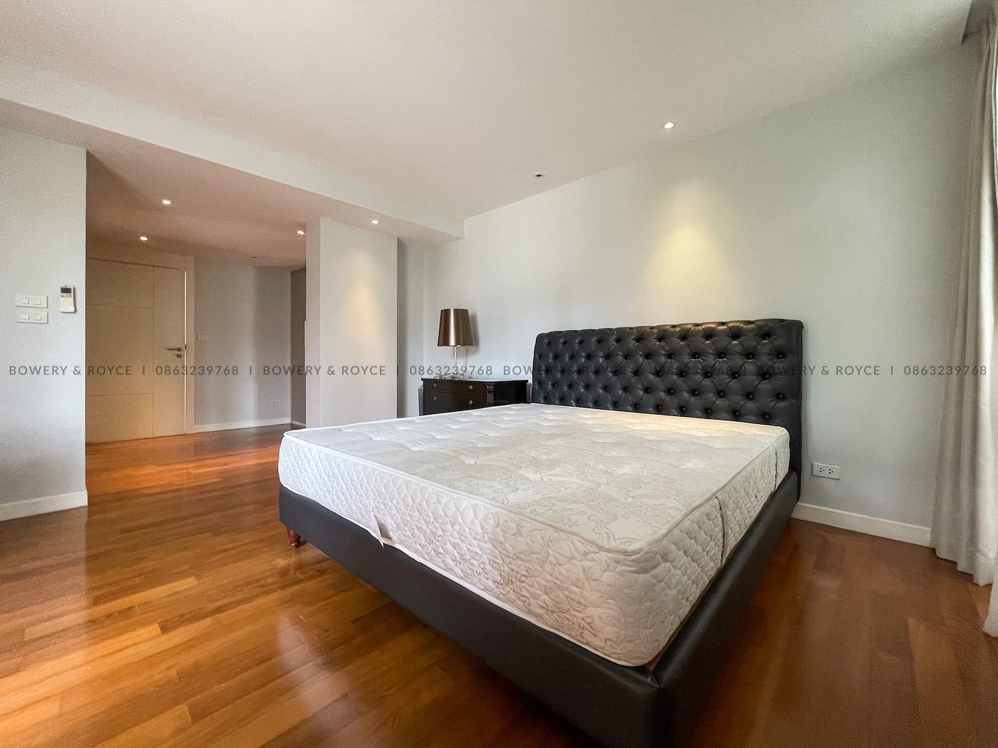 Spacious and Modern Three Bedroom Condo for Rent in Thong Lor