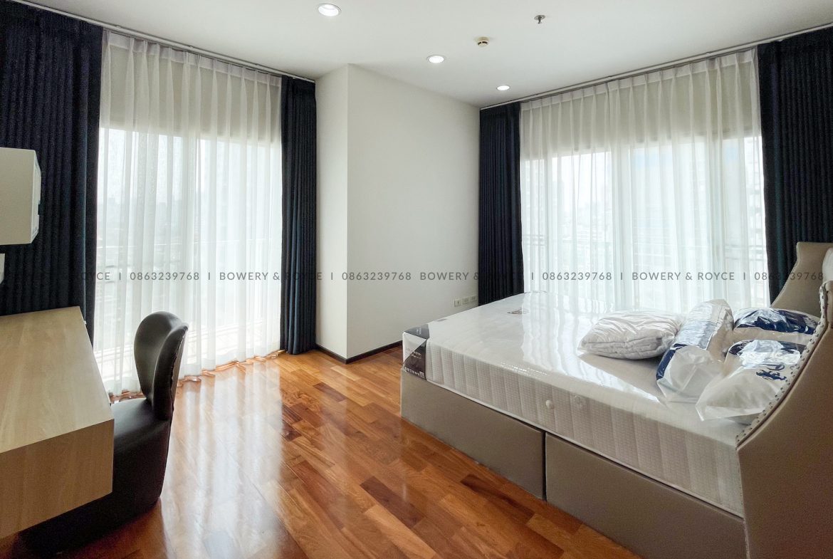 Just Renovated Two Bedroom Condo for Rent in Thong Lor