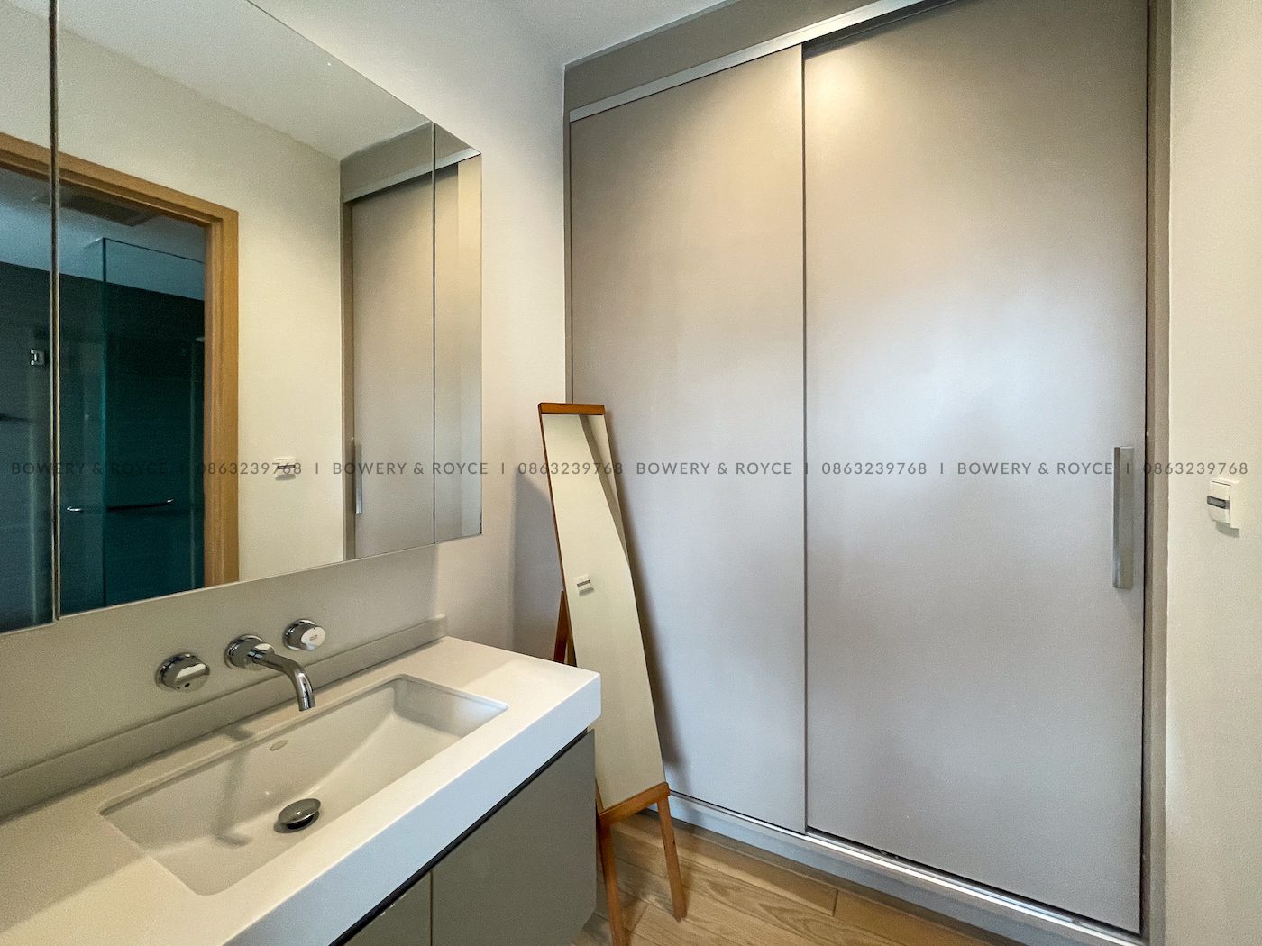 Modern Two Bedroom Condo for Rent in Thong Lor