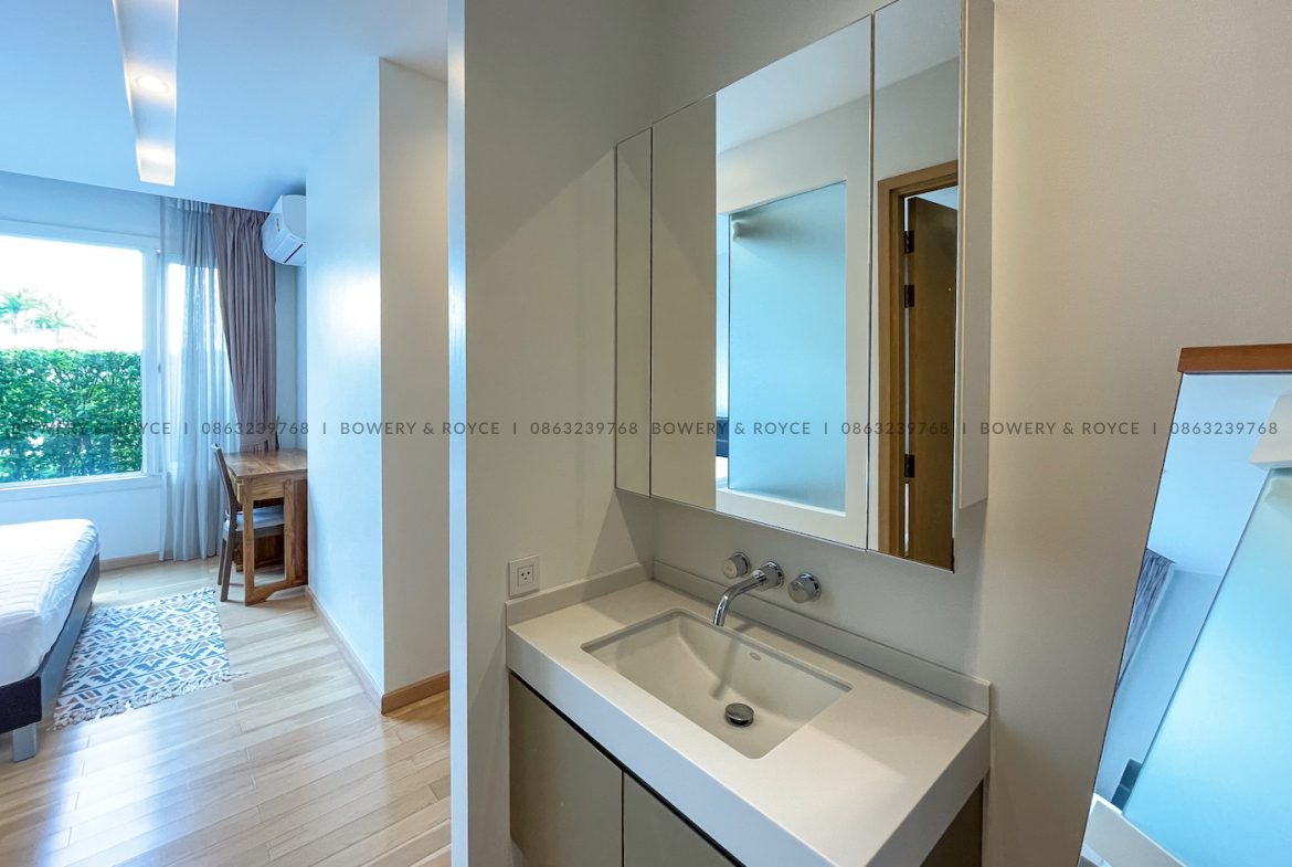 Modern Two Bedroom Condo for Rent in Thong Lor