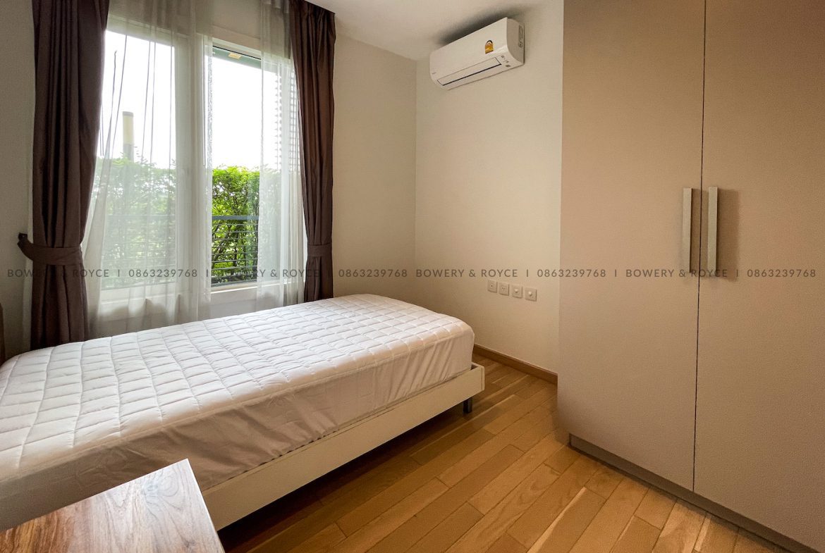 Modern Two Bedroom Condo for Rent in Thong Lor