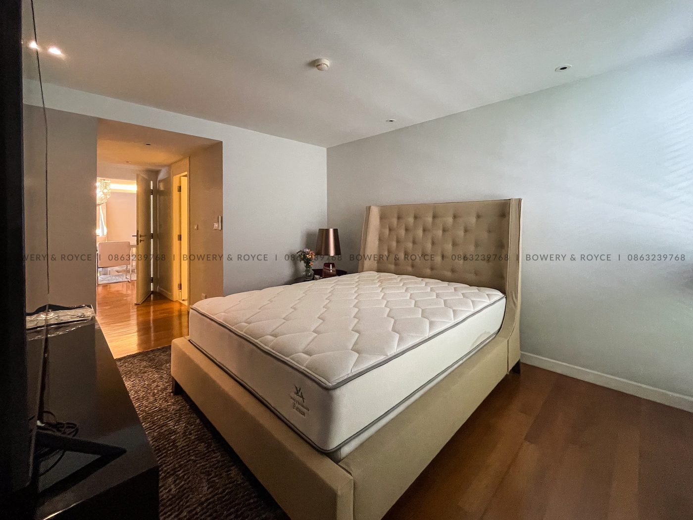 Spacious and Modern Three Bedroom Condo for Rent in Thong Lor