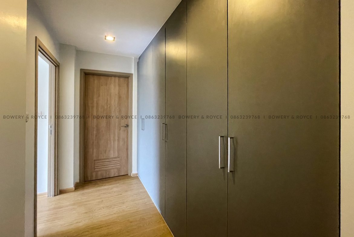Professional Design Three Bedroom Pet Friendly Apartment for Rent in Thong Lor