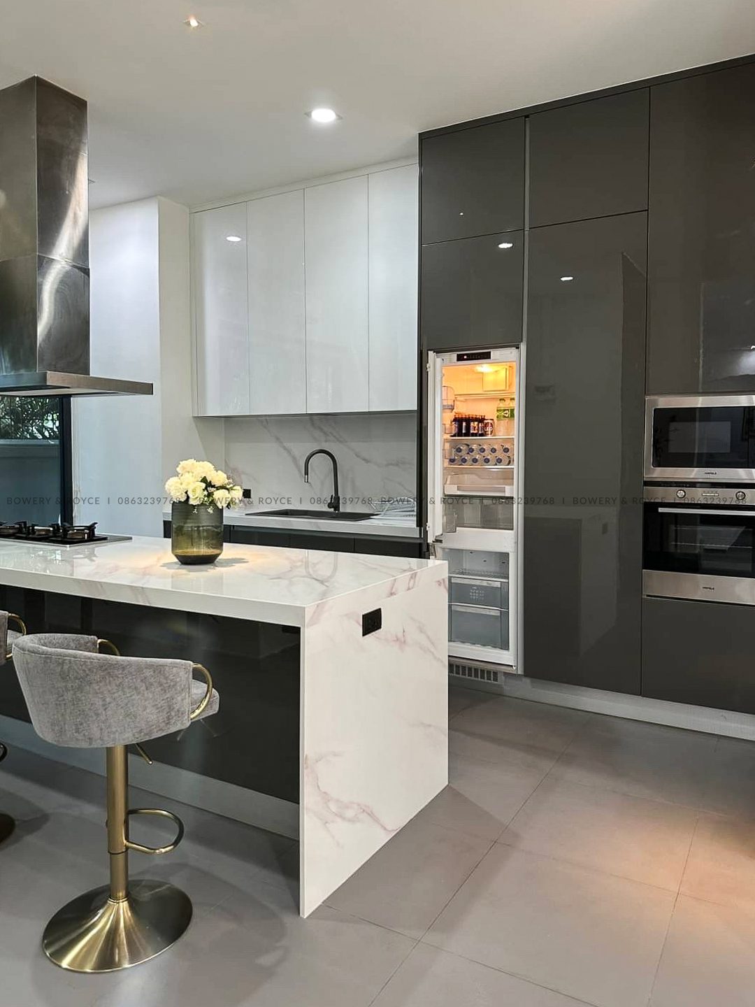 Beautiful Four Bedroom Detached House with Private Pool For Rent in Thong Lor