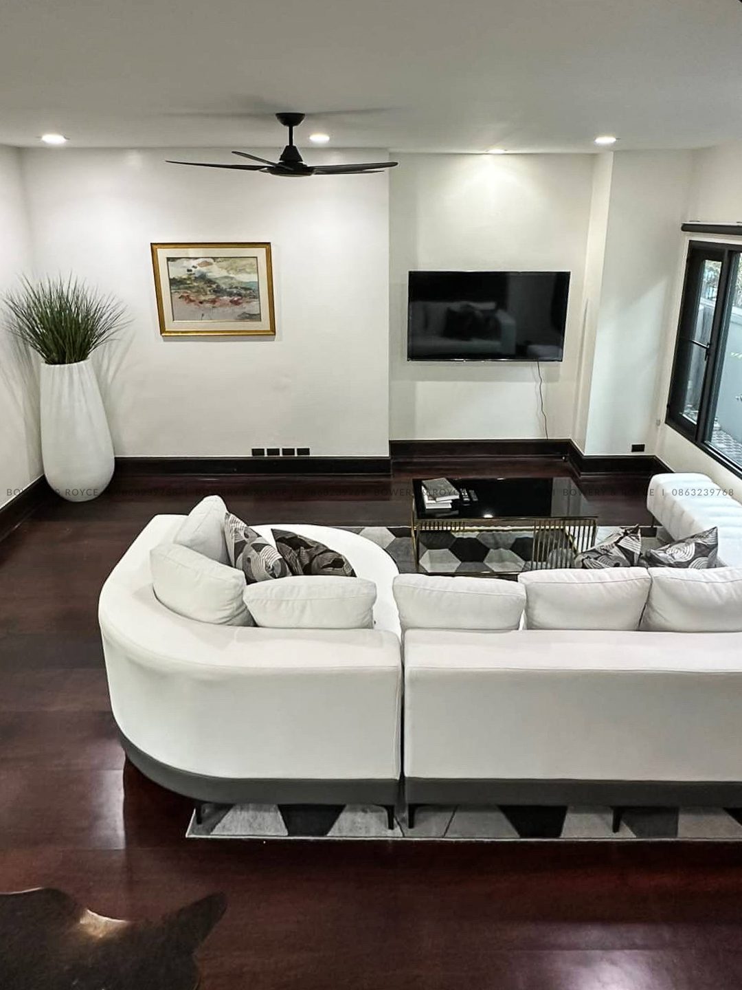 Beautiful Four Bedroom Detached House with Private Pool For Rent in Thong Lor