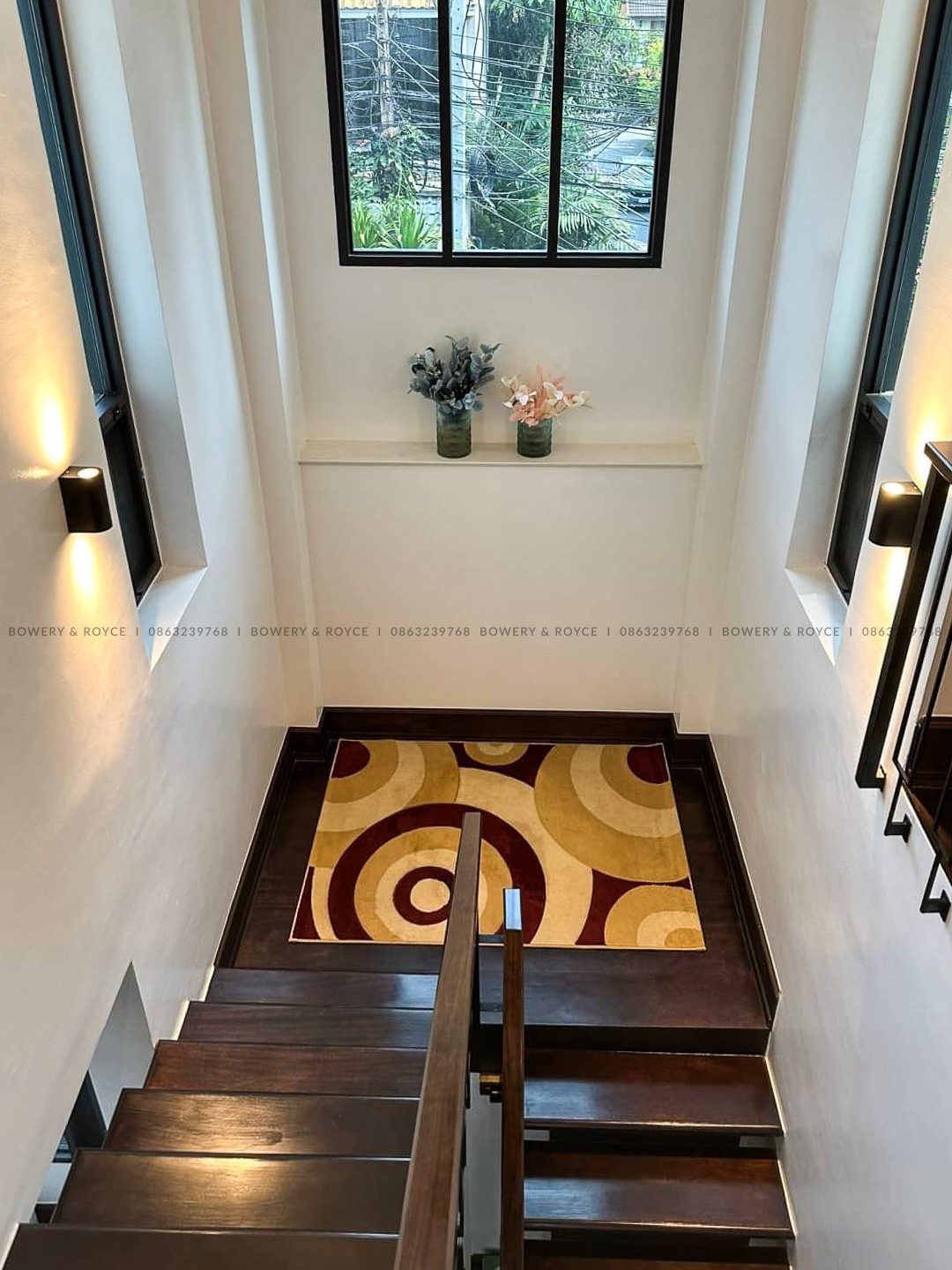 Beautiful Four Bedroom Detached House with Private Pool For Rent in Thong Lor