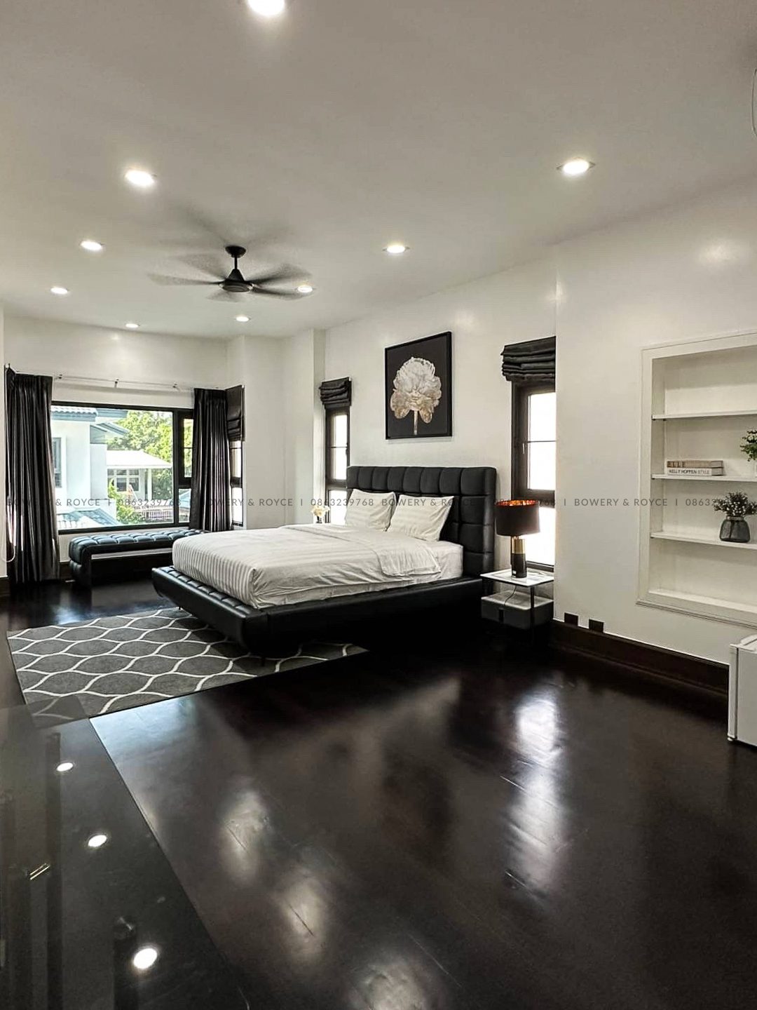 Beautiful Four Bedroom Detached House with Private Pool For Rent in Thong Lor