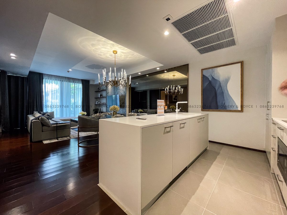 Exquisite One Bedroom Condo for Sale in Thong Lor