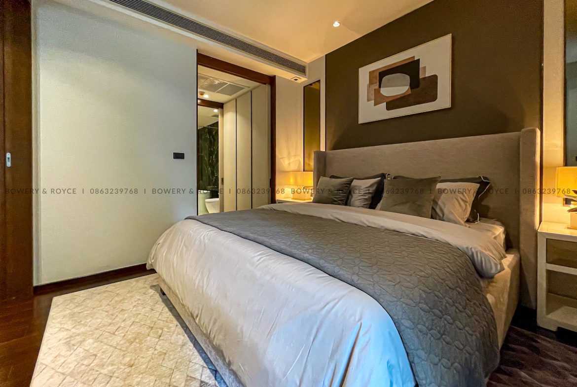 Exquisite One Bedroom Condo for Sale in Thong Lor