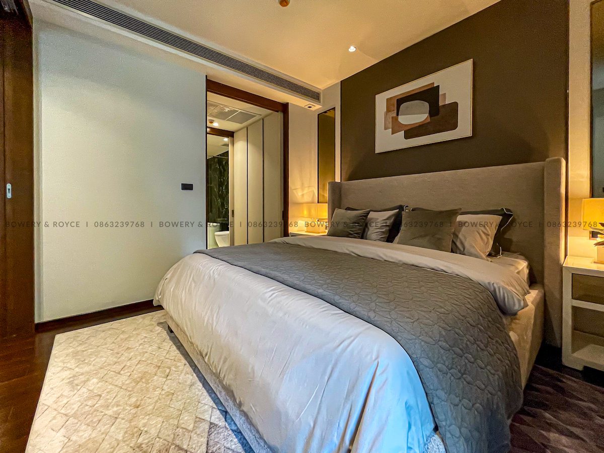 Exquisite One Bedroom Condo for Sale in Thong Lor