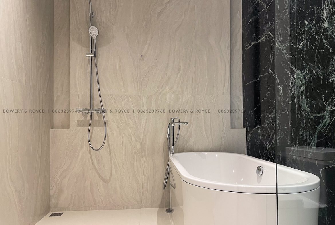 Exquisite One Bedroom Condo for Sale in Thong Lor